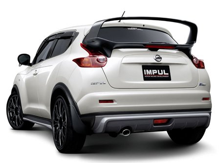 Nissan Juke Impul - вид сзади Nissan Juke Impul - вид сзади