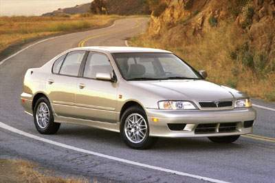Infiniti G20 раскатывала по США Infiniti G20 раскатывала по США